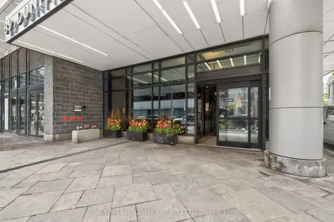 89 Dunfield Avenue Toronto ON M4S 0A4
