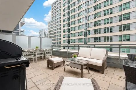 89 Dunfield Avenue Toronto ON M4S 0A4