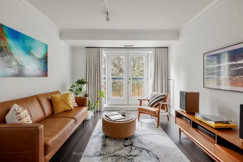 800 Spadina Road Toronto ON M5P 3N2