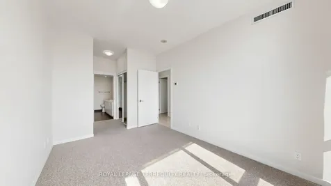 832 Bay Street Toronto ON M5S 1Z6