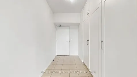 832 Bay Street Toronto ON M5S 1Z6