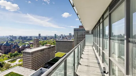 832 Bay Street Toronto ON M5S 1Z6