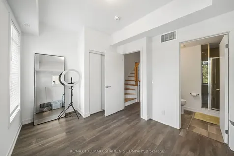 84B Tisdale Avenue Toronto ON M4A 0A9