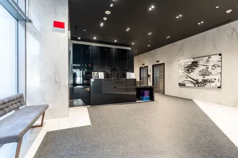 39 Brant Street Toronto ON M5V 0M8