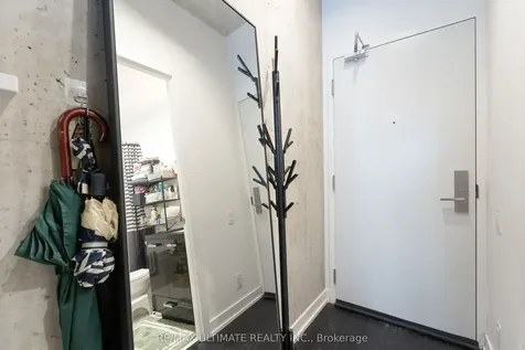 39 Brant Street Toronto ON M5V 0M8