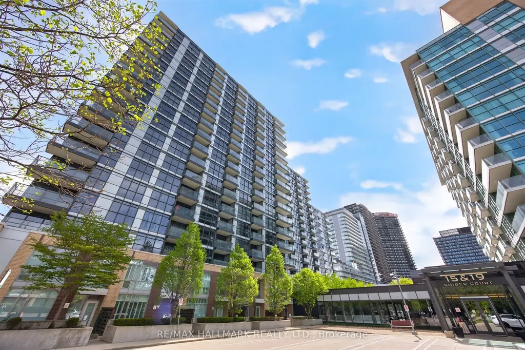 19 Singer Court Toronto ON M2K 0B2