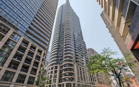 21 Carlton Street Toronto ON M5B 1L3