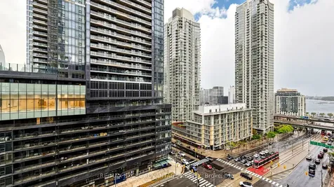 4K Spadina Avenue Toronto ON M5V 3Y9