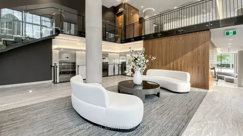 4K Spadina Avenue Toronto ON M5V 3Y9
