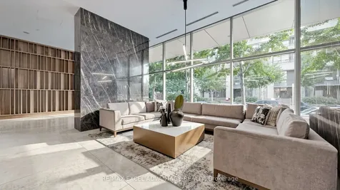 4K Spadina Avenue Toronto ON M5V 3Y9