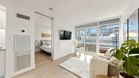 4K Spadina Avenue Toronto ON M5V 3Y9
