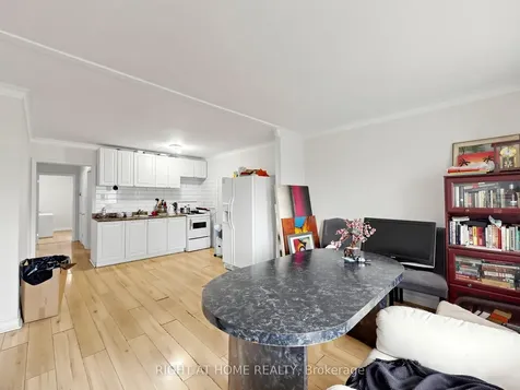 73 Garthdale Court Toronto ON M3H 5P7