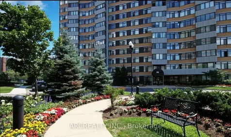90 Fisherville Road Toronto ON M2R 3J9