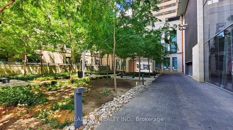 1080 Bay Street Toronto ON M5S 0A5