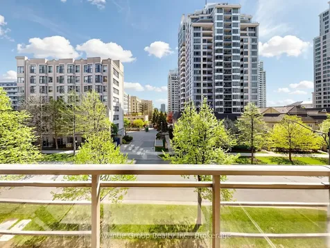 19 Barberry Place Toronto ON M2K 3E3