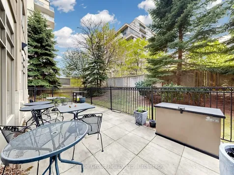 19 Barberry Place Toronto ON M2K 3E3