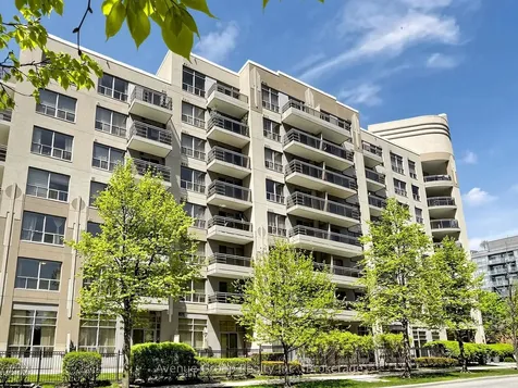 19 Barberry Place Toronto ON M2K 3E3