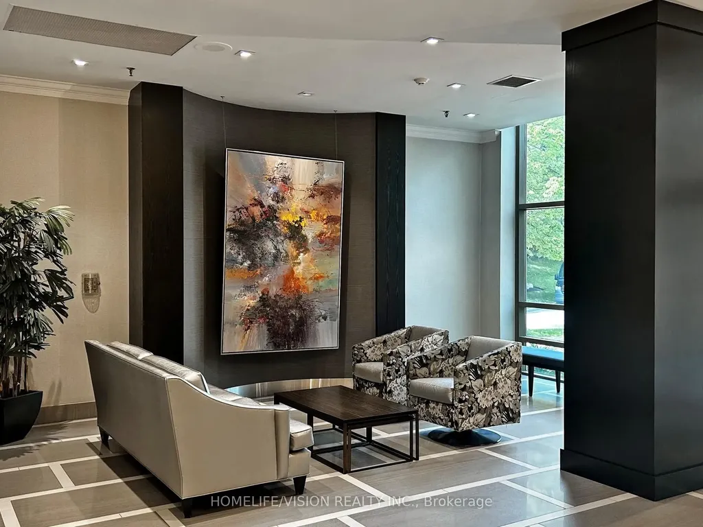 205 Wynford Drive Toronto ON M3C 3P4
