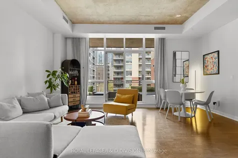 19 Brant Street Toronto ON M5V 2L2
