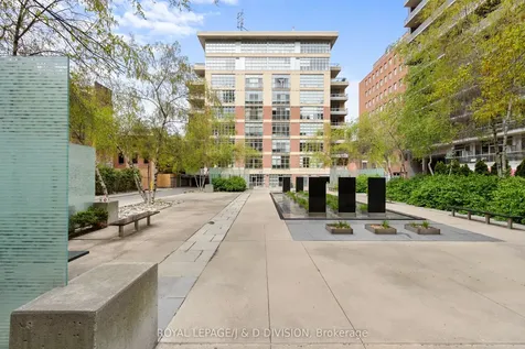 19 Brant Street Toronto ON M5V 2L2