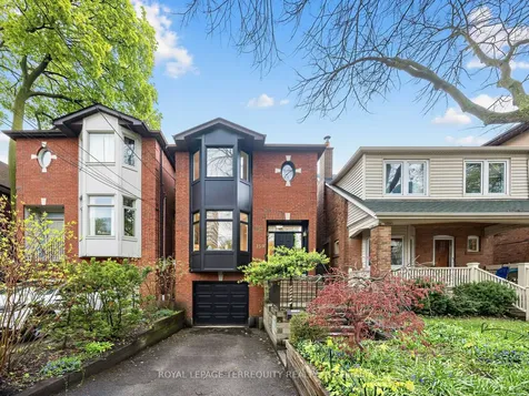 159 Hillsdale Avenue E Toronto ON M4S 1T4