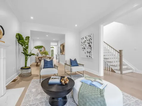 159 Hillsdale Avenue E Toronto ON M4S 1T4