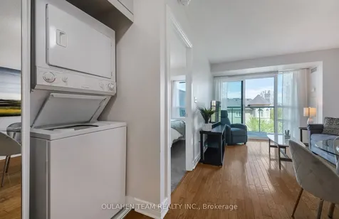 16 Harrison Garden Boulevard Toronto ON M2N 7J6