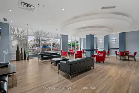 16 Harrison Garden Boulevard Toronto ON M2N 7J6