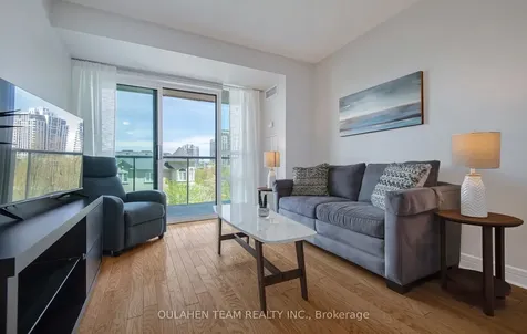 16 Harrison Garden Boulevard Toronto ON M2N 7J6