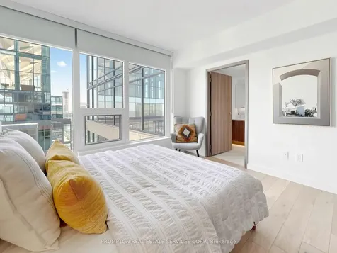 3 Concord Cityplace Way Toronto ON M5V 0X4