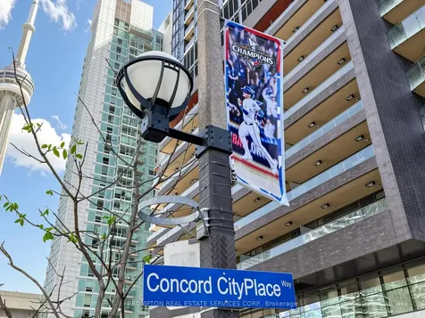 3 Concord Cityplace Way Toronto ON M5V 0X4