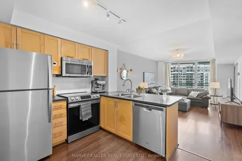 650 Queens Quay W Toronto ON M5V 3N2