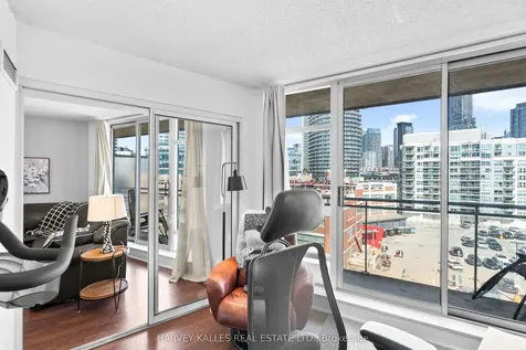 650 Queens Quay W Toronto ON M5V 3N2