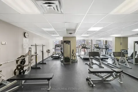 650 Queens Quay W Toronto ON M5V 3N2