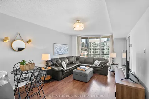 650 Queens Quay W Toronto ON M5V 3N2