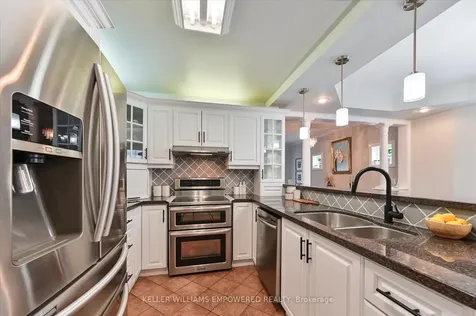 316 Shaw Street Toronto ON M6J 2X2