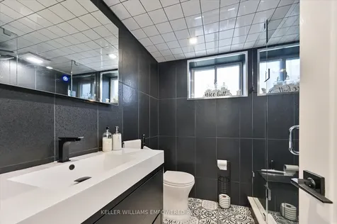 316 Shaw Street Toronto ON M6J 2X2
