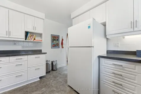 229 Park Home Avenue Toronto ON M2R 1A1