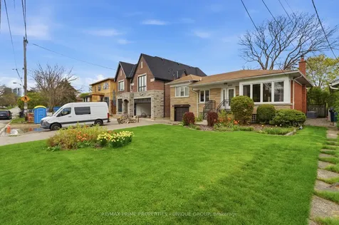 229 Park Home Avenue Toronto ON M2R 1A1