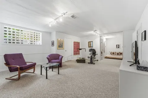229 Park Home Avenue Toronto ON M2R 1A1