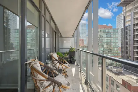 105 George Street Toronto ON M5A 0L4