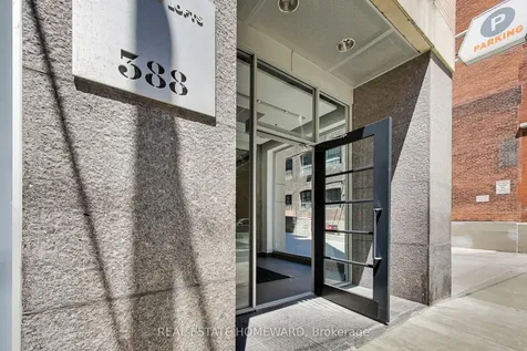 388 Richmond Street W Toronto ON M5V 3P1