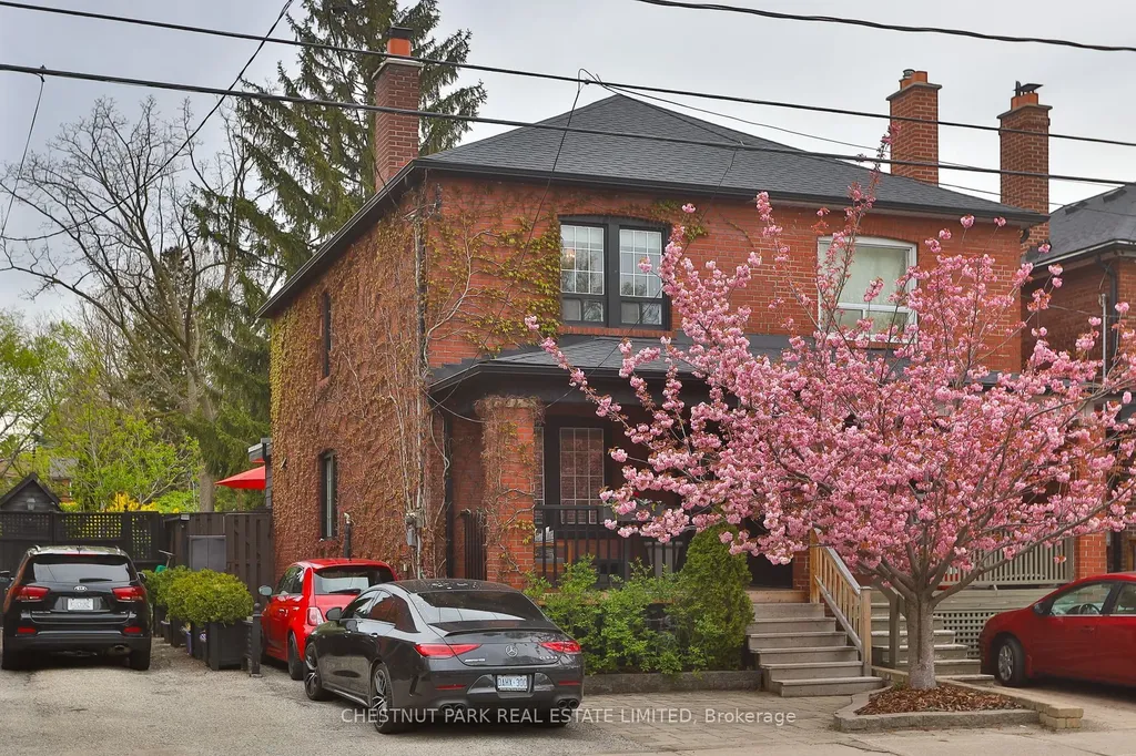 452 Davisville Avenue Toronto ON M4S 1H8
