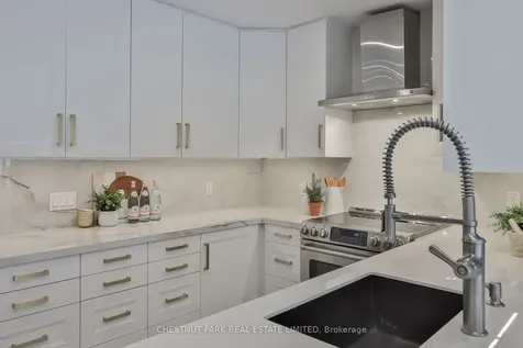 452 Davisville Avenue Toronto ON M4S 1H8