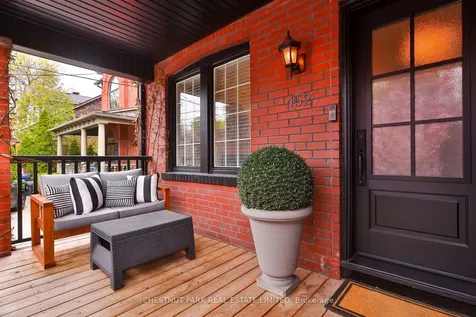 452 Davisville Avenue Toronto ON M4S 1H8