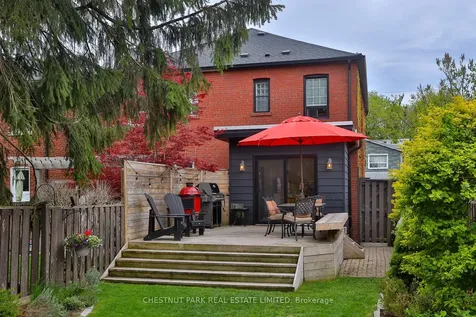 452 Davisville Avenue Toronto ON M4S 1H8