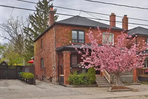 452 Davisville Avenue Toronto ON M4S 1H8