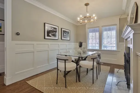 452 Davisville Avenue Toronto ON M4S 1H8