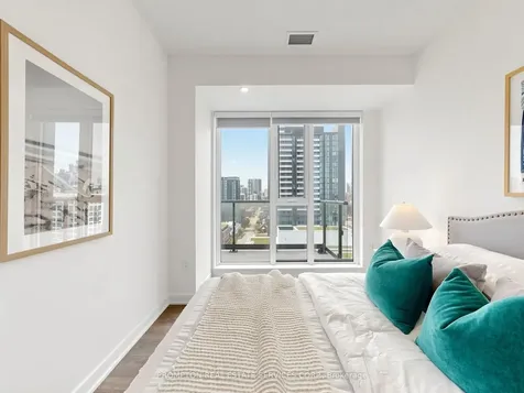 130 River Street Toronto ON M5A 0R8