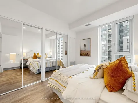 130 River Street Toronto ON M5A 0R8